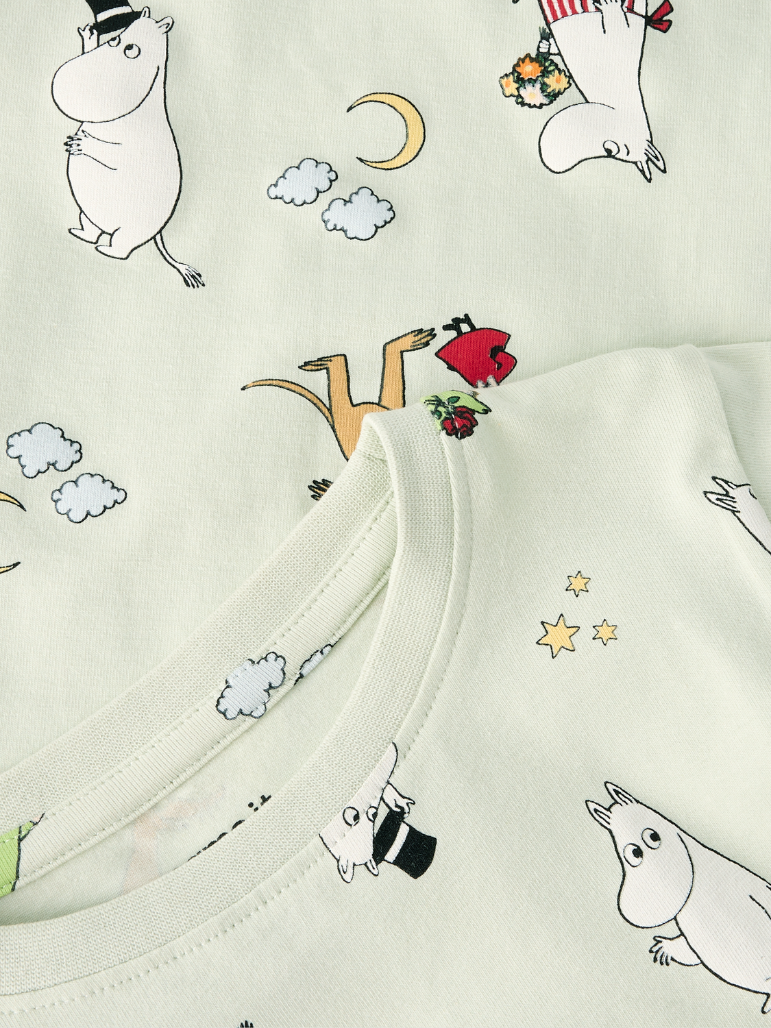 model_shot-front_full